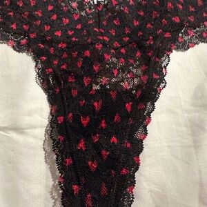 Victorias Secret Lace Thong Panty Whimsy Hearts M New
